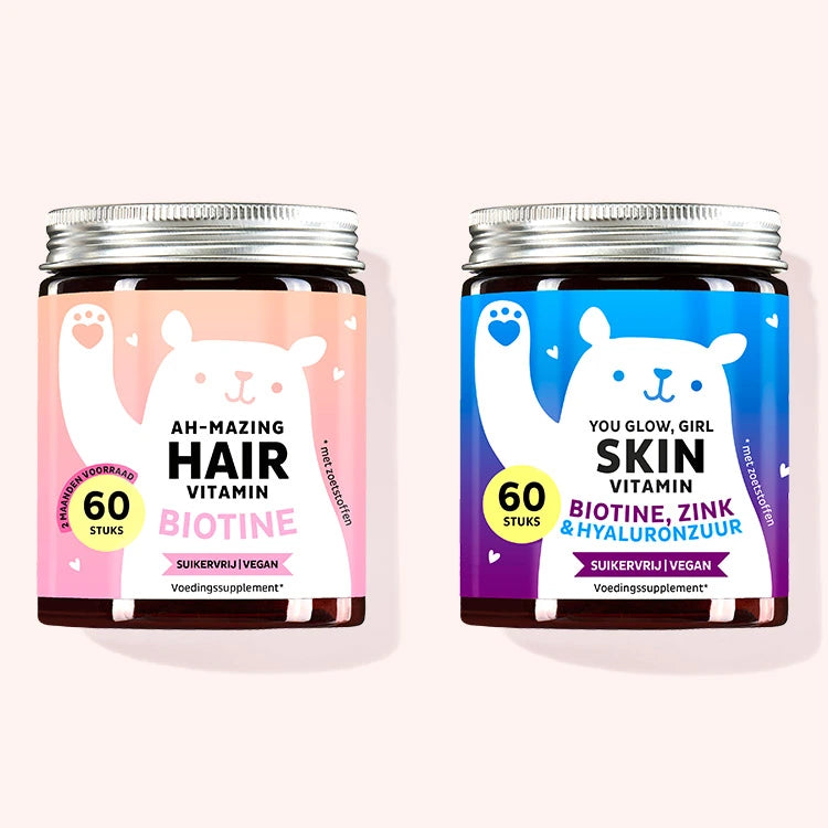 Set van 2 voor gestresste huid en haar van Bears with Benefits bestaande uit de Ah-Mazing Hair Vitamins met Biotine en de You Glow, Girl Vitamins met Hyaluron.
